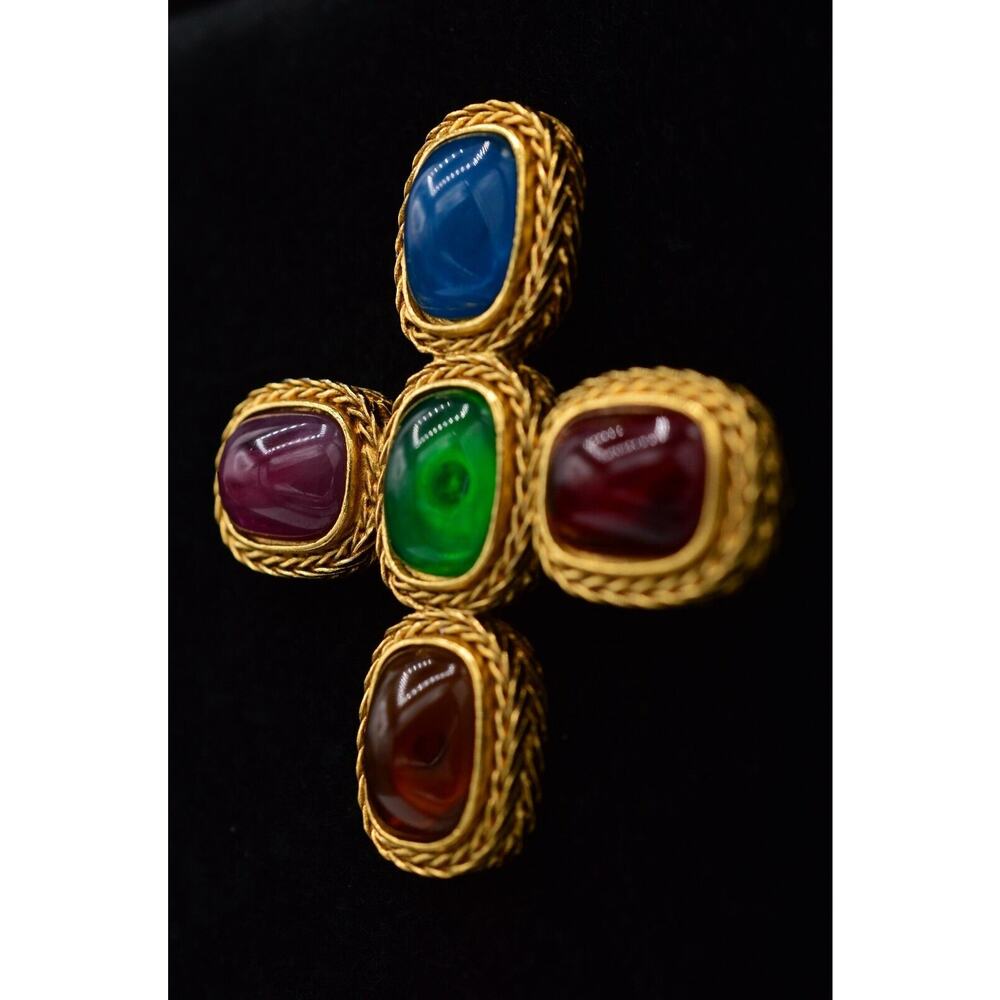 Givenchy Vintage Gripoix Byzantine Cross Pin Brooch Cabochon Glass Signed BinF - Picture 4 of 12